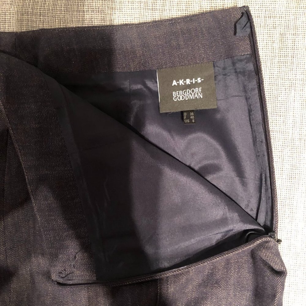 AKRIS Pencil Skirt Size 8